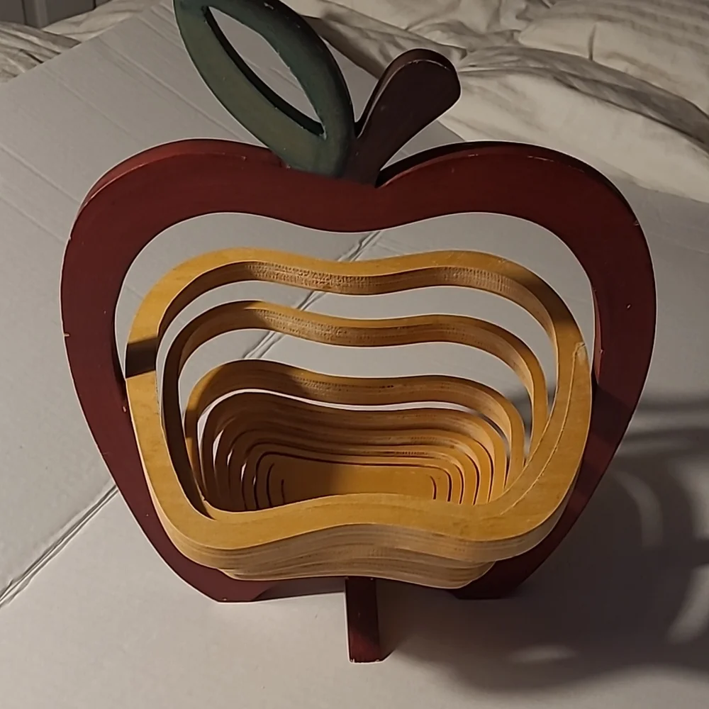 Large Wooden Apple Shaped Basket Trivet Hot Plate Kitchen Decor